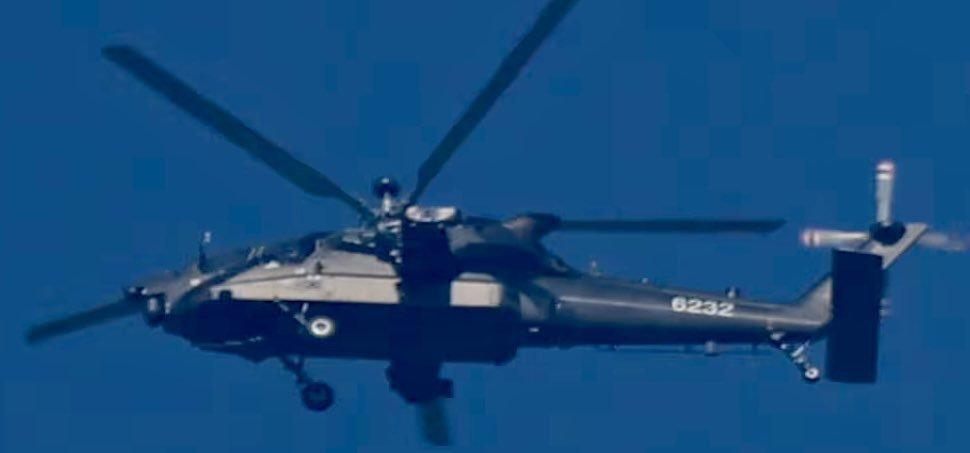 目前为止最好的重武直Z-21侧面照据说已小批量服役，可惜没上九三阅兵图源推特