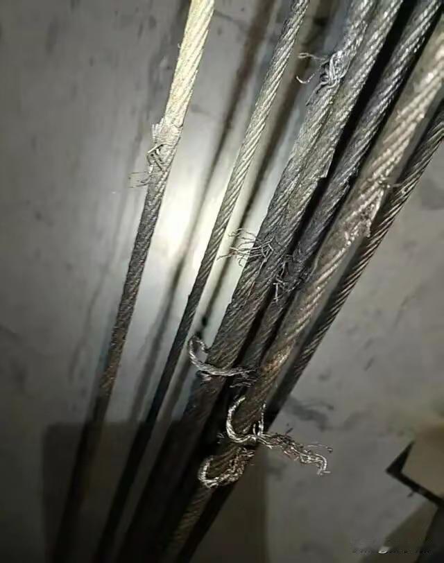 近日，内蒙古呼和浩特市赛罕区呼伦贝尔南路祥瑞家园小区发生一起严重电梯人为破坏事件