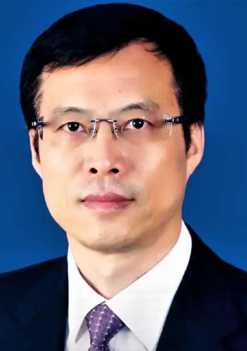 看到辽宁省纪委的一则落马通报，心里挺不是滋味的……辽宁省人民医院原院长白希壮