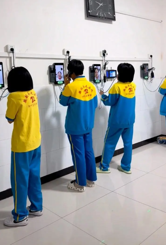 就问下大家，学校搞成这样有没有必要？
