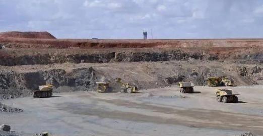 “卖给谁都不准卖给中国！”蒙古曾把最大的铜矿卖给澳大利亚，还在合同里加了个不准转