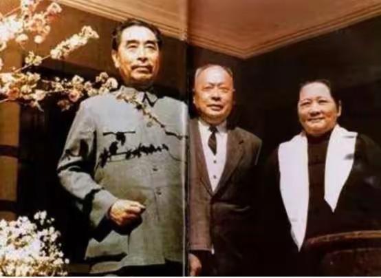 有一年，周恩来总理在广东考察，临时决定去广州军区。到了之后已经是饭点，因为没有提