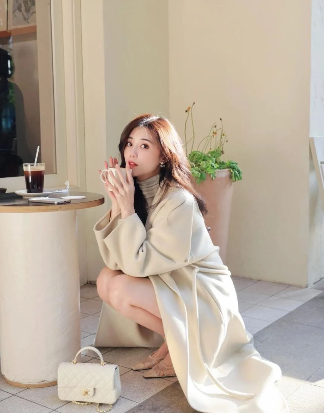 御姐控，但还是很乖巧，比前几任好的不止一点?