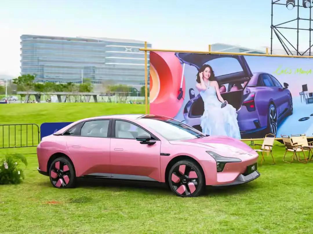 两年交付20万台的小鹏爆款MONA再推新款，诚意直接拉满！为满足大家对第二代VL