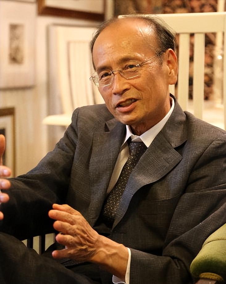 1月23日晚，日本知名外交家、外务省国际情报局前局长孙崎享在社交平台的发问振聋发