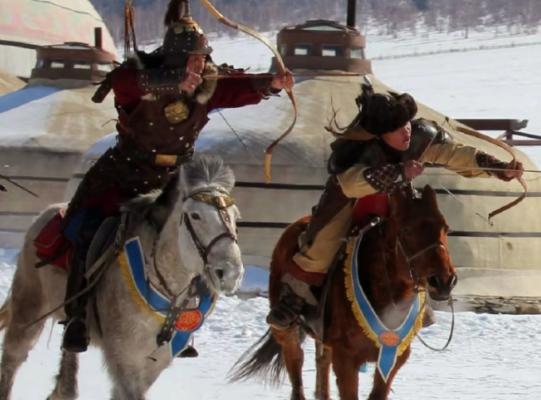 为什么欧洲白人看着人高马大像铁塔，冷兵器时代却被黄种人打得毫无还手之力？其实