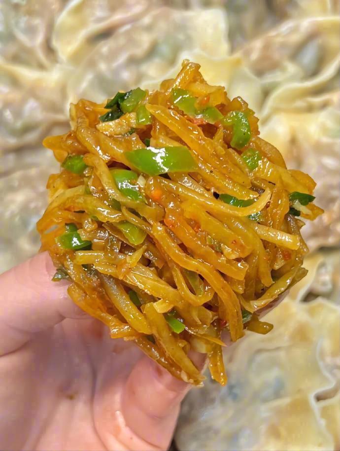 这个土豆馅水饺真的是一绝！巨好吃！我的宝藏食谱