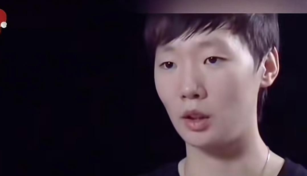 巅峰对决，暗藏伤痕，谁能读懂她们的暗语？王曼昱说过一句话，挺打动人的。她说希望有一天大家还能记得，国