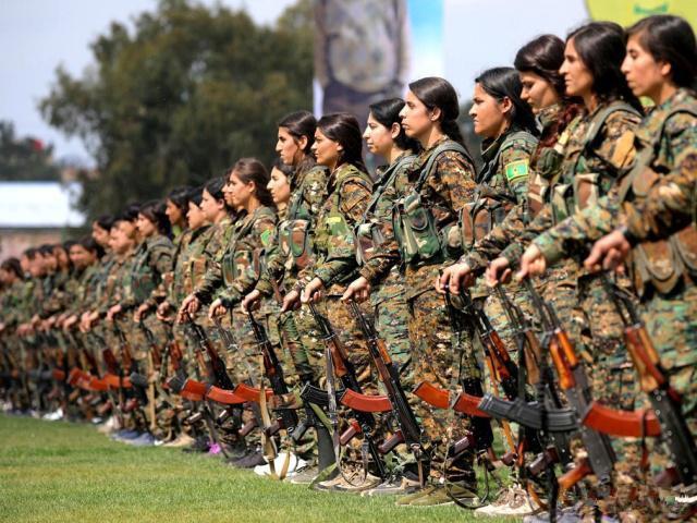 放弃幻想！库尔德枪杀2名劝降代表，约5万美械兵要与朱拉尼死磕到底！在库尔德与