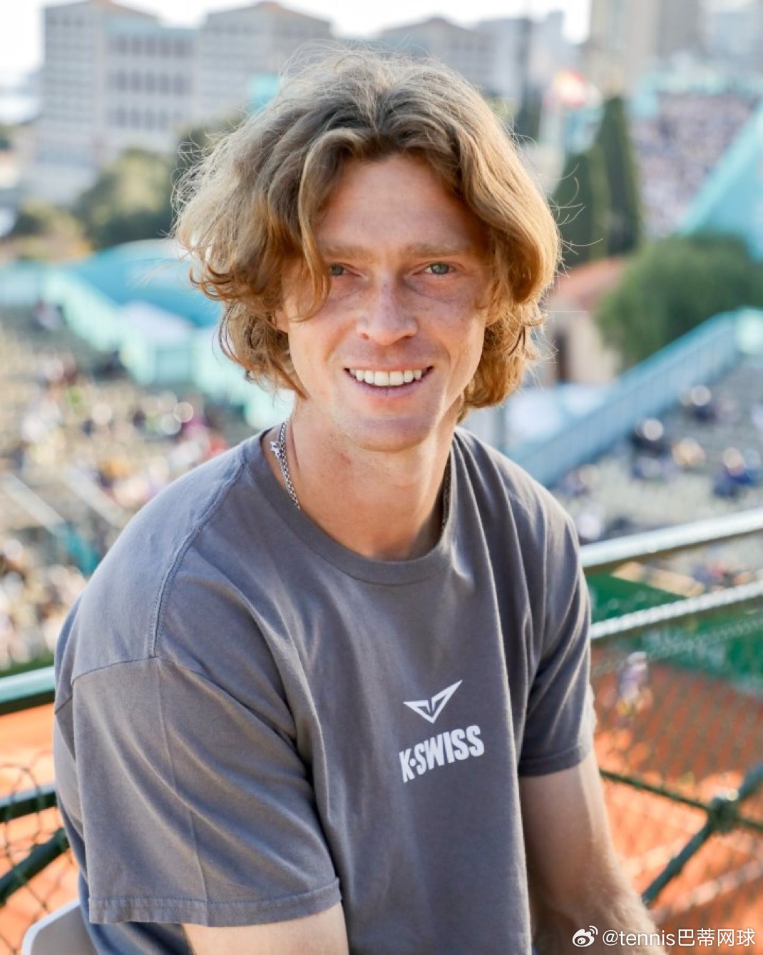 今日赛程蒙特卡洛第一轮WTA林茨第一轮依旧是第一轮比赛，卢布列夫，瓦林卡，西