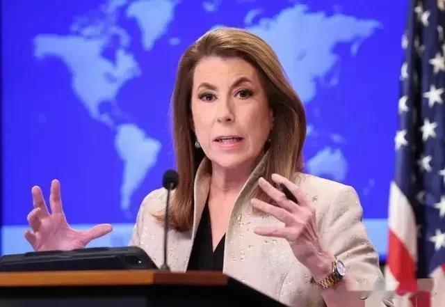 美国官宣“放手”!5月1日，美国国务院发言人布鲁斯表示，美国将不再充当俄乌调