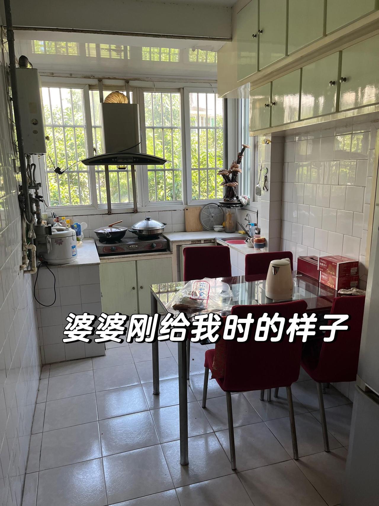谁家好人把厨房改成儿童房啊？是我家！苏州一女子晒出自己的家，98年的老房子，60