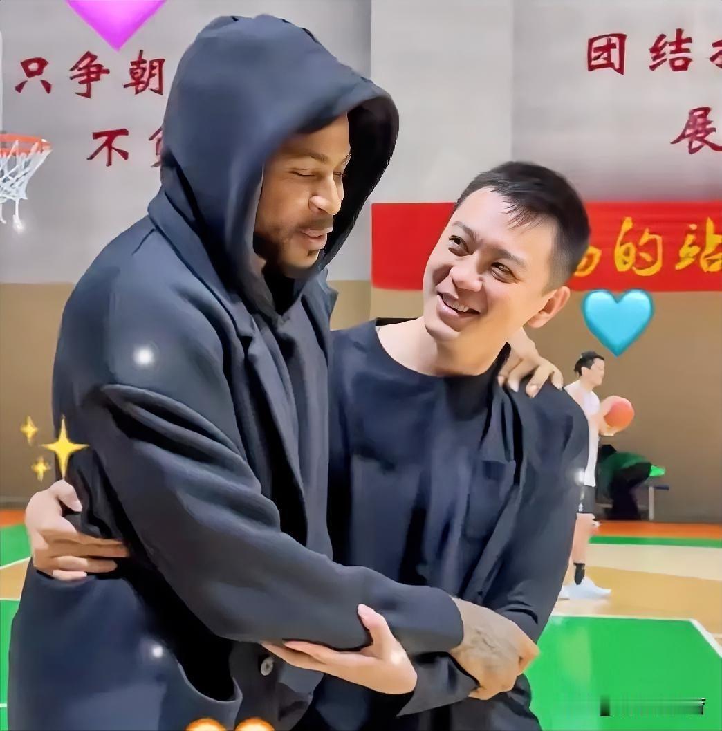 杨鸣这是在忽悠莫兰德吗？还是另有目的。本赛季莫兰德重新回归辽篮，他将成为辽宁队