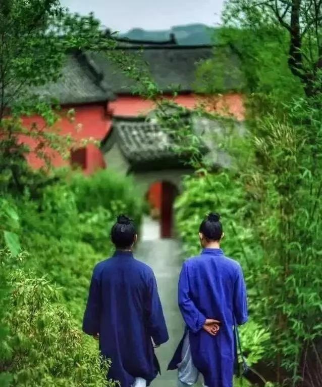 修行之人有几个道理，你要记住1，任何关系走到最后都只是相识一场，就像坐公交车，