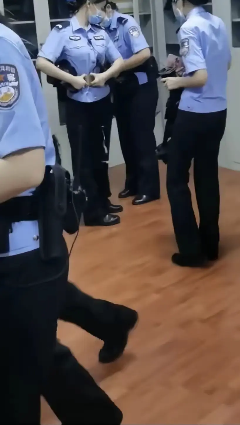 这样的女朋友娶回家，一定安全