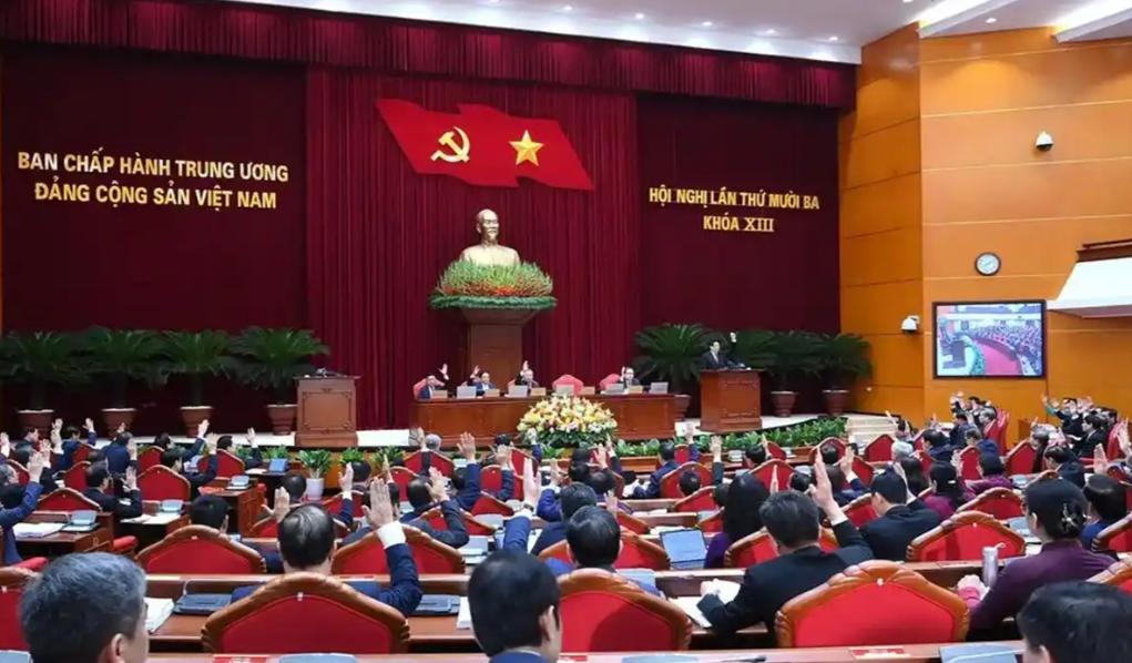 招标取消了!10月14日，越南多家媒体同时转发了一条消息：南北高铁项目可行