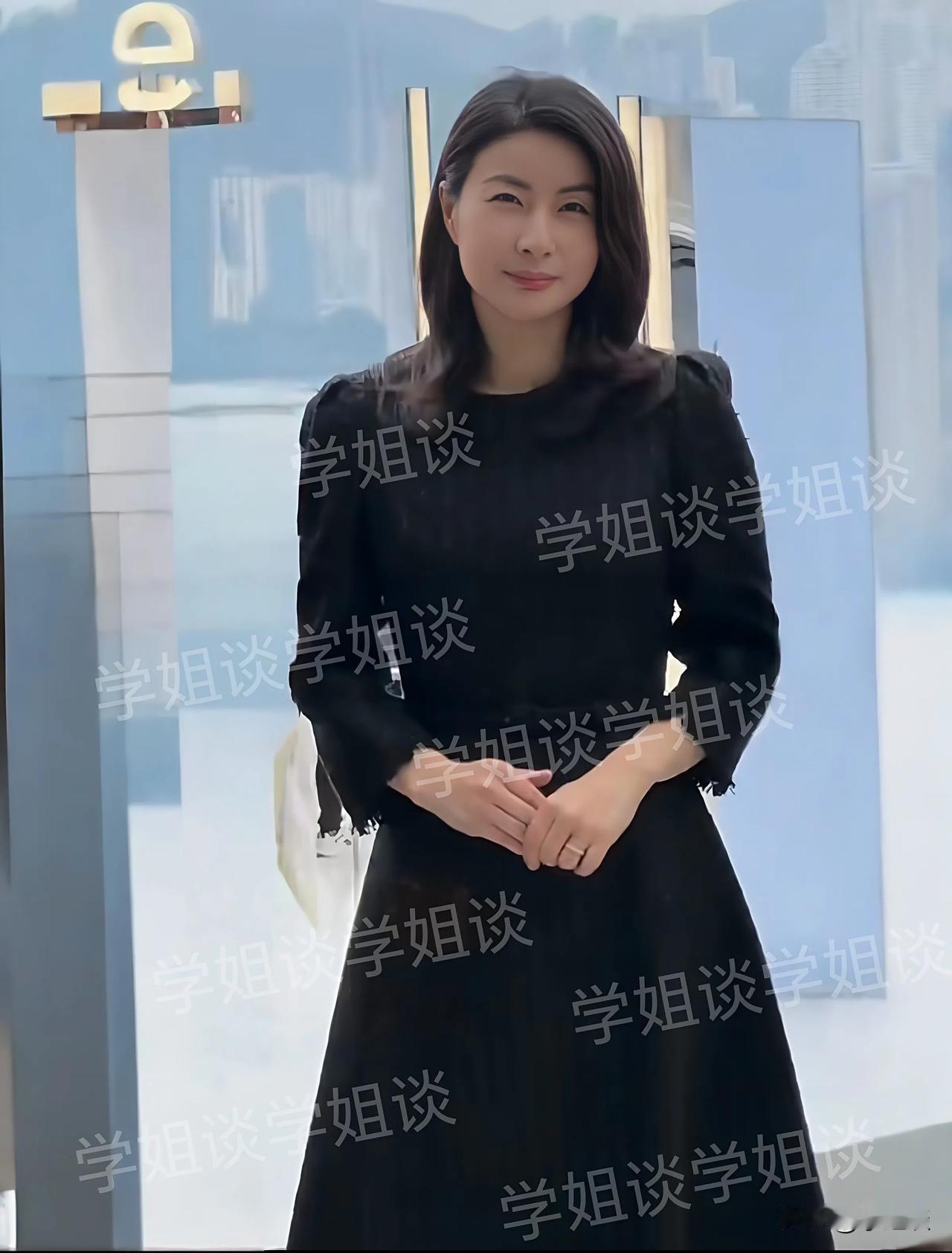郭晶晶能获得霍家人的“另眼相待”给了我深刻的启发那就是女人一定要独立自强