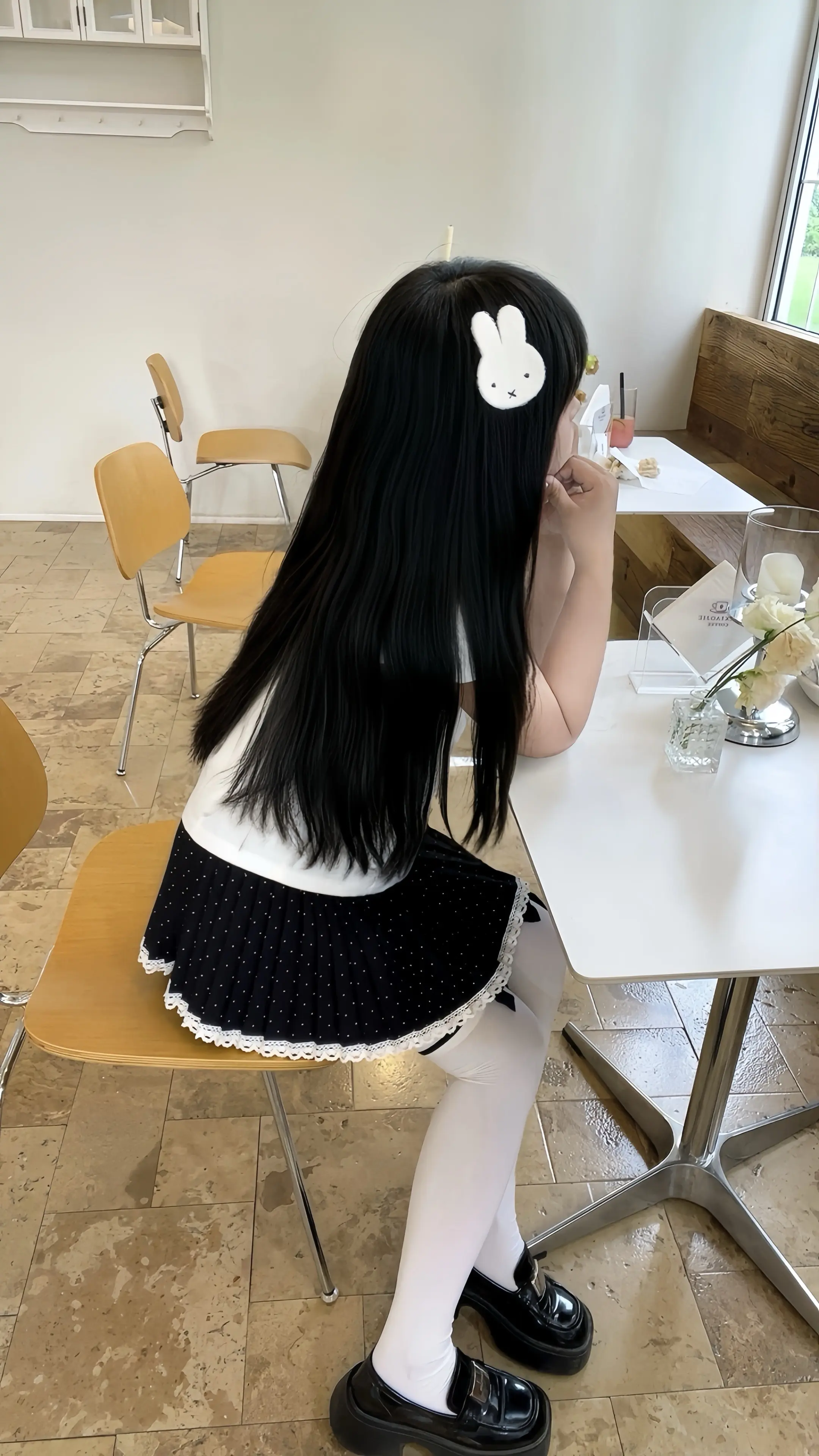 不穿jk，常服为什么也j里j气的