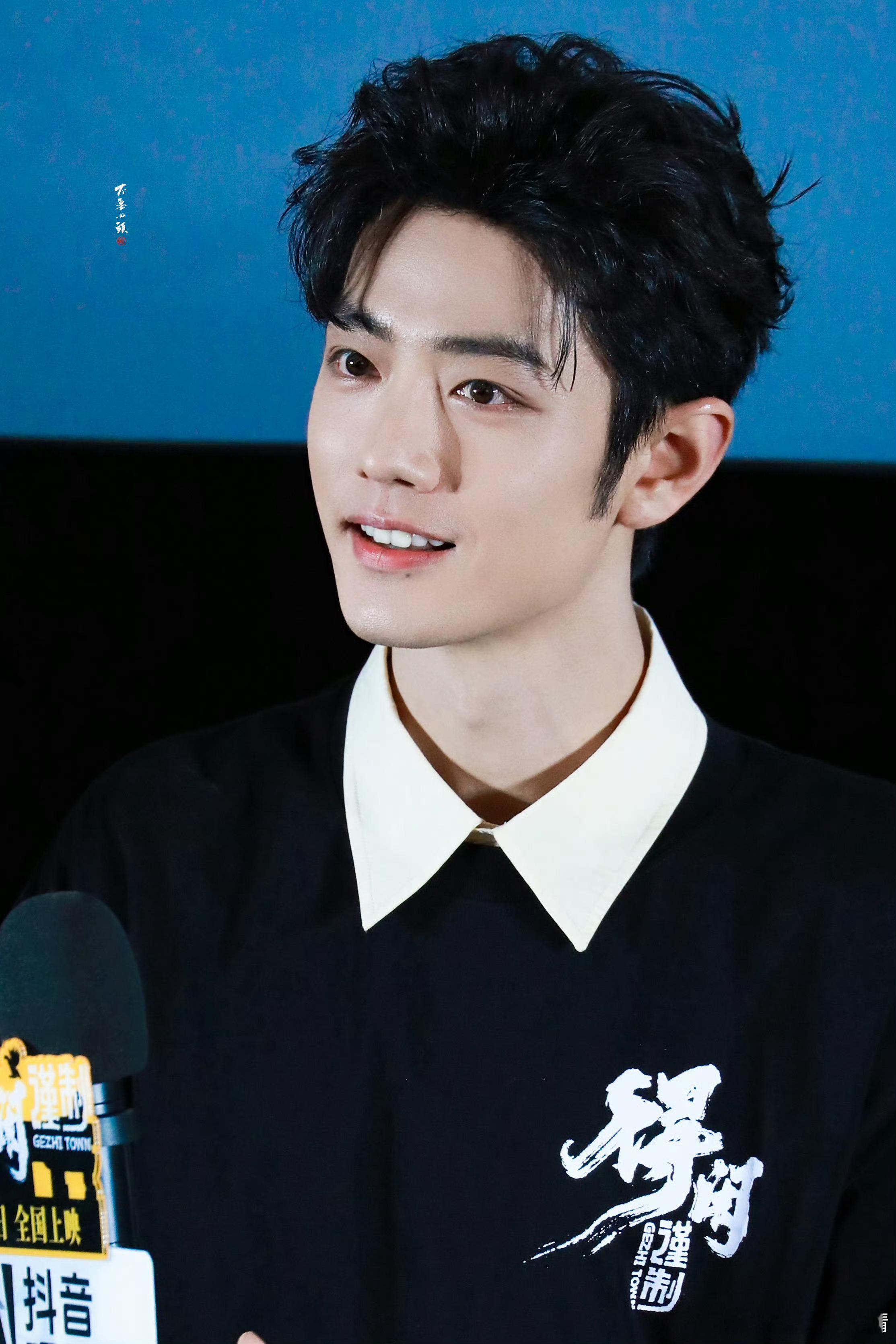 得闲谨制票房上映两天1.8亿还可以啦，我之前就说过，这张脸放大的美貌演那种灰头黑