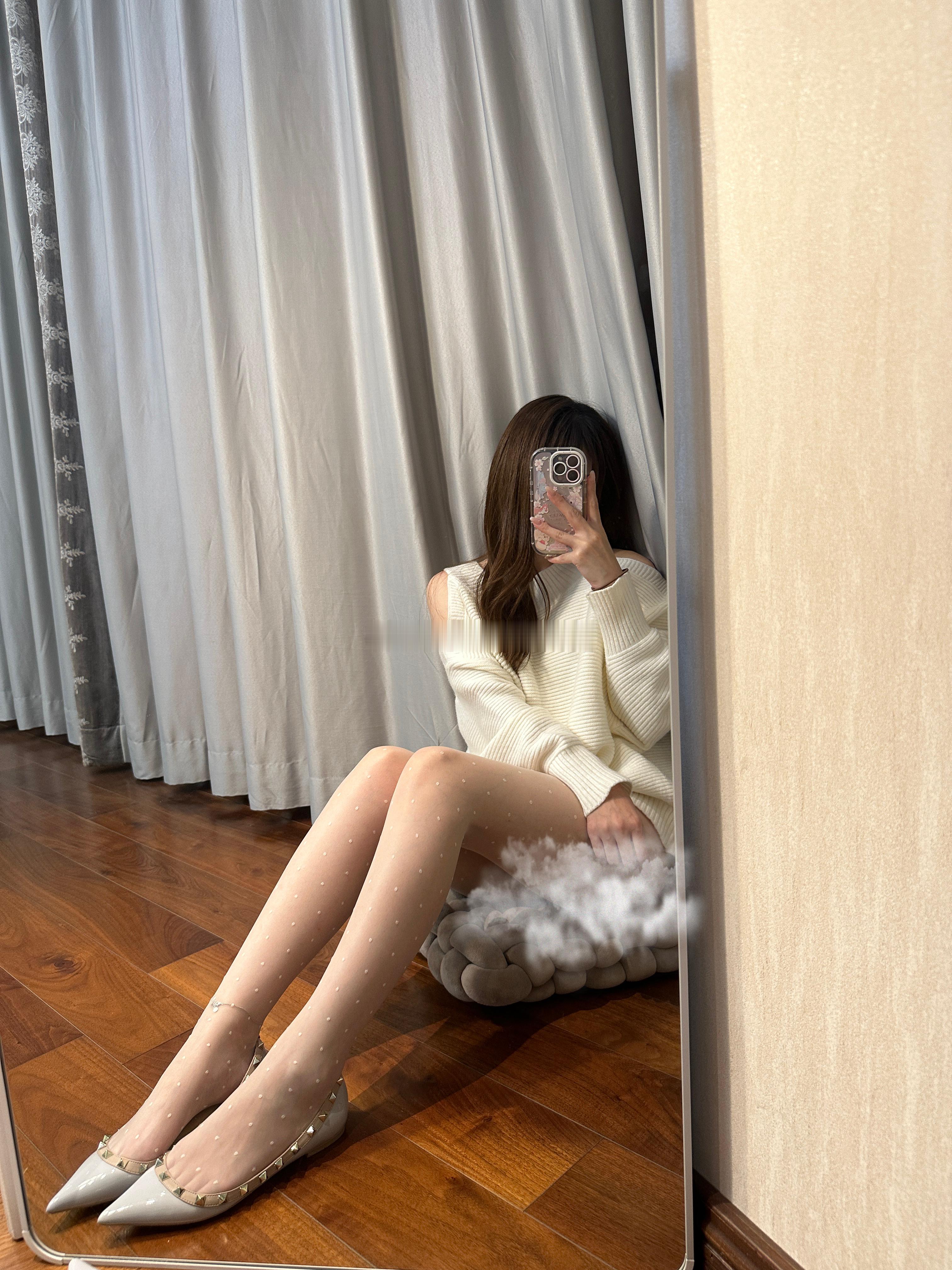 纯欲白月光涞觅润丝时尚穿搭今天穿什么