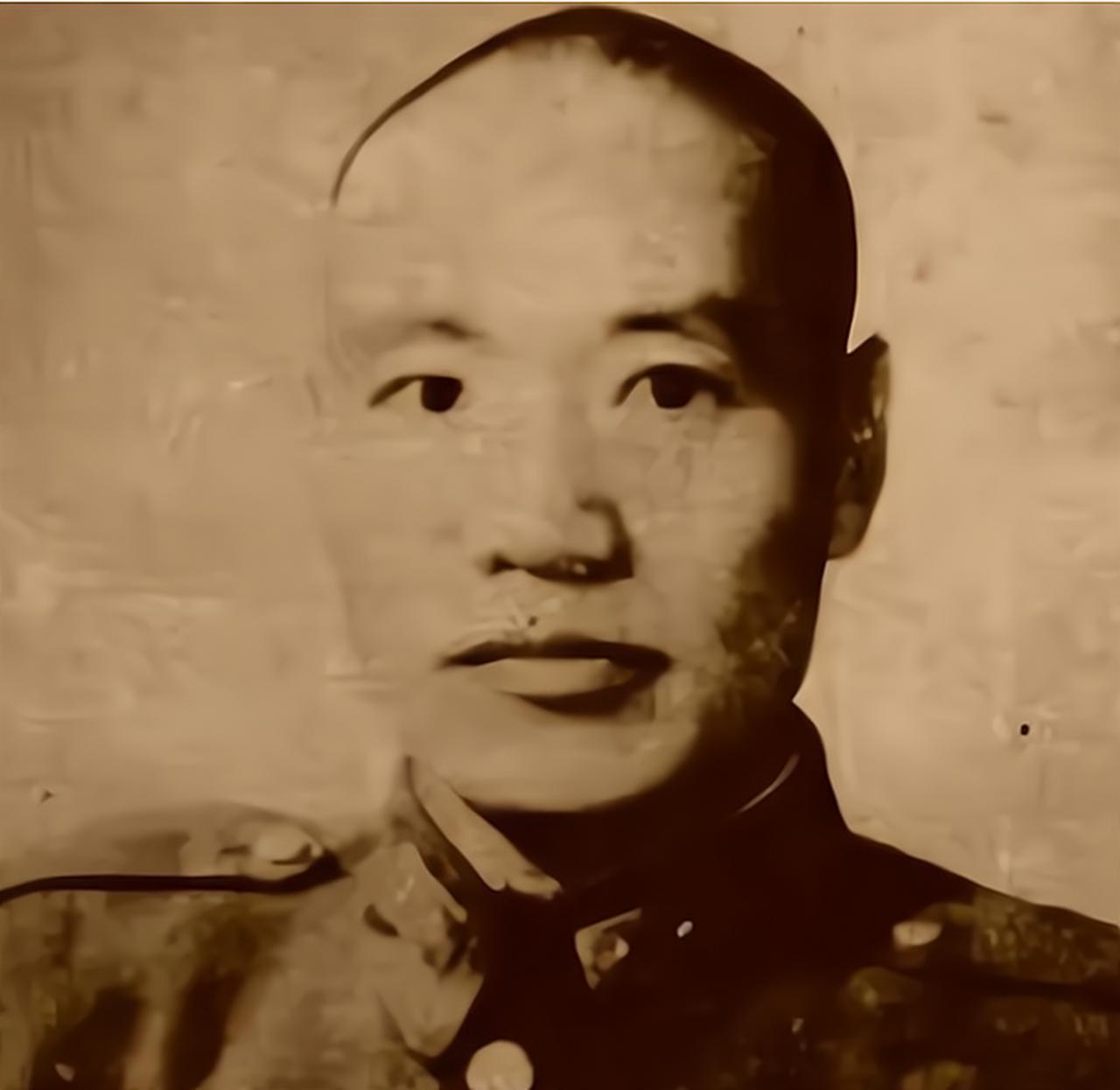 1931年，此人登报找党组织，却无一人回应，感觉被抛弃后索性加入国民党，一路干到