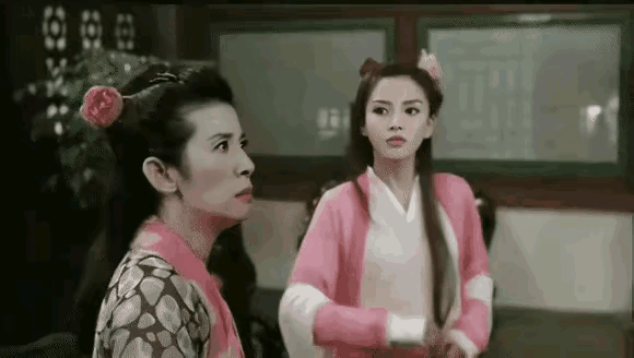 越缺少什么越喜欢标榜什么，杨颖从来不用美貌炒作，长的普的那些女星却喜欢演大美女，