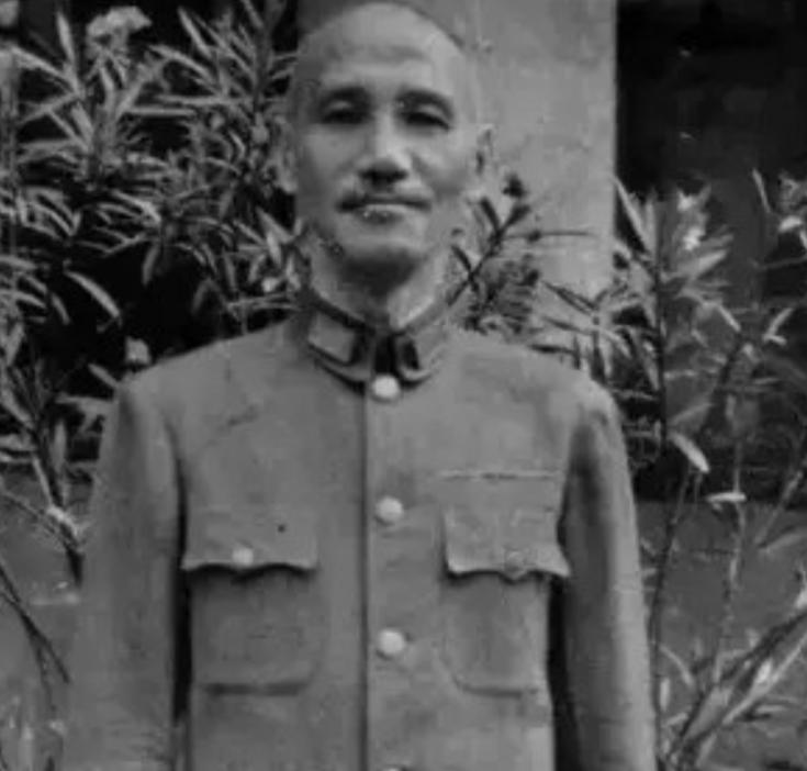 1949年，蒋介石的警卫团少将团长张本清被土匪枪杀，国民政府一片哗然，行刺他的主