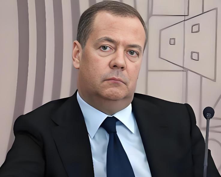 俄罗斯前总统梅德韦杰夫3月7日发文说：“海湾阿拉伯国家允许美国在其领土上设立军事