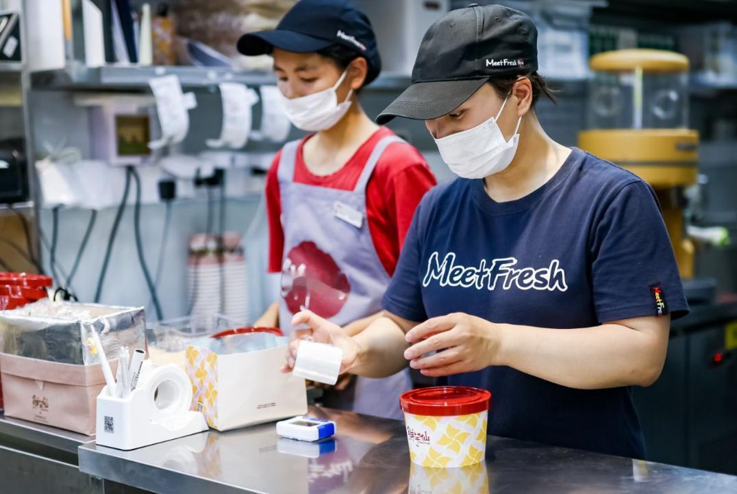 终于有人站出来了，给外卖店套上“紧箍咒”，美团这波做的很漂亮，从根源上解决外卖安
