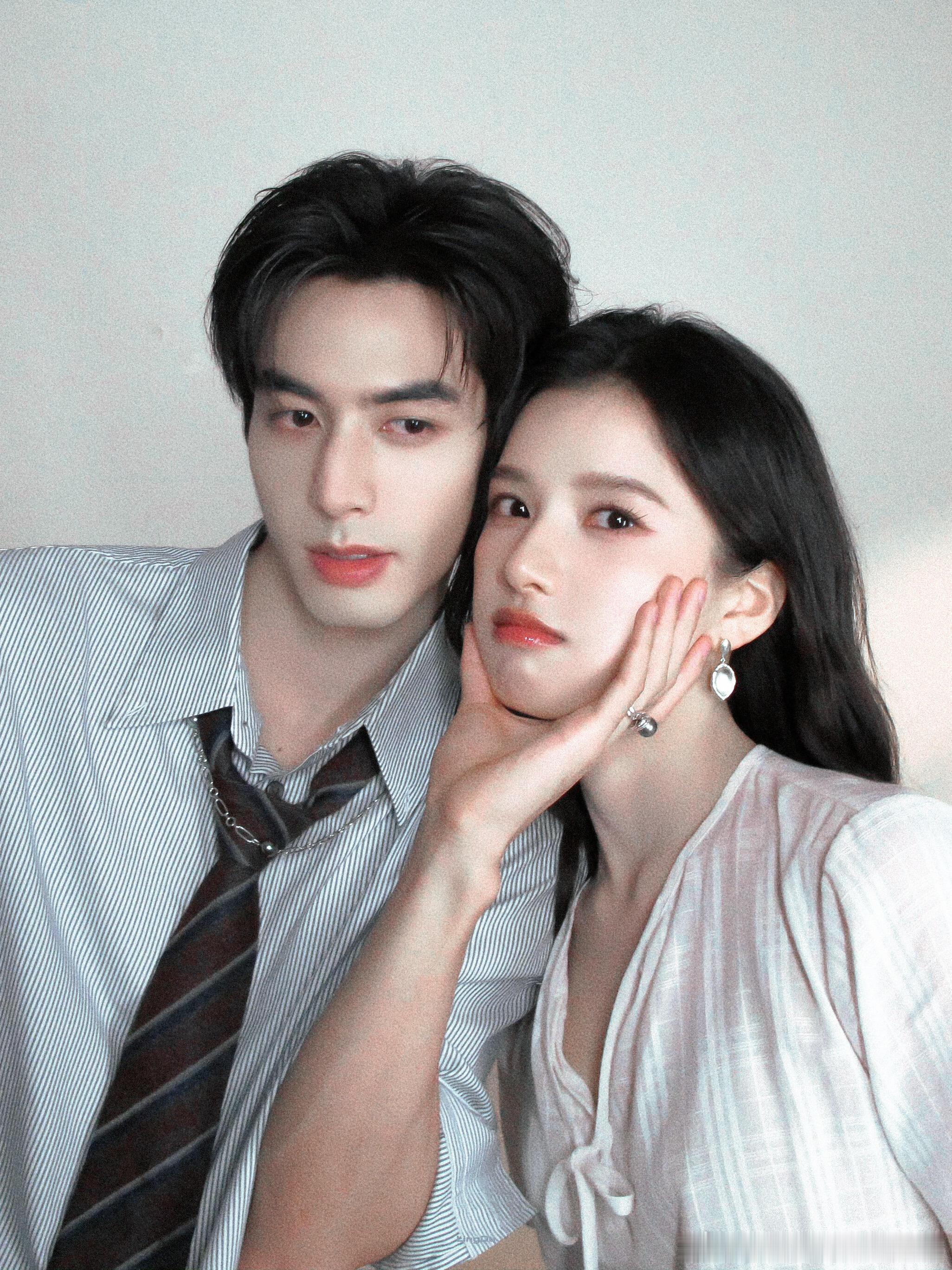 白月光的面相张婧仪​​​