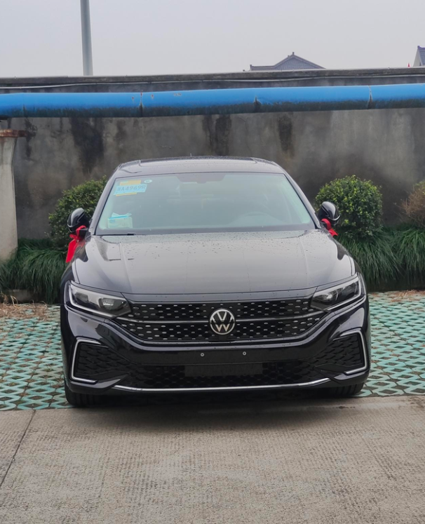 帕萨特和星越L极限二选一兄弟们，帕萨特和吉利星越L二选一怎么选？老司机大哥们给