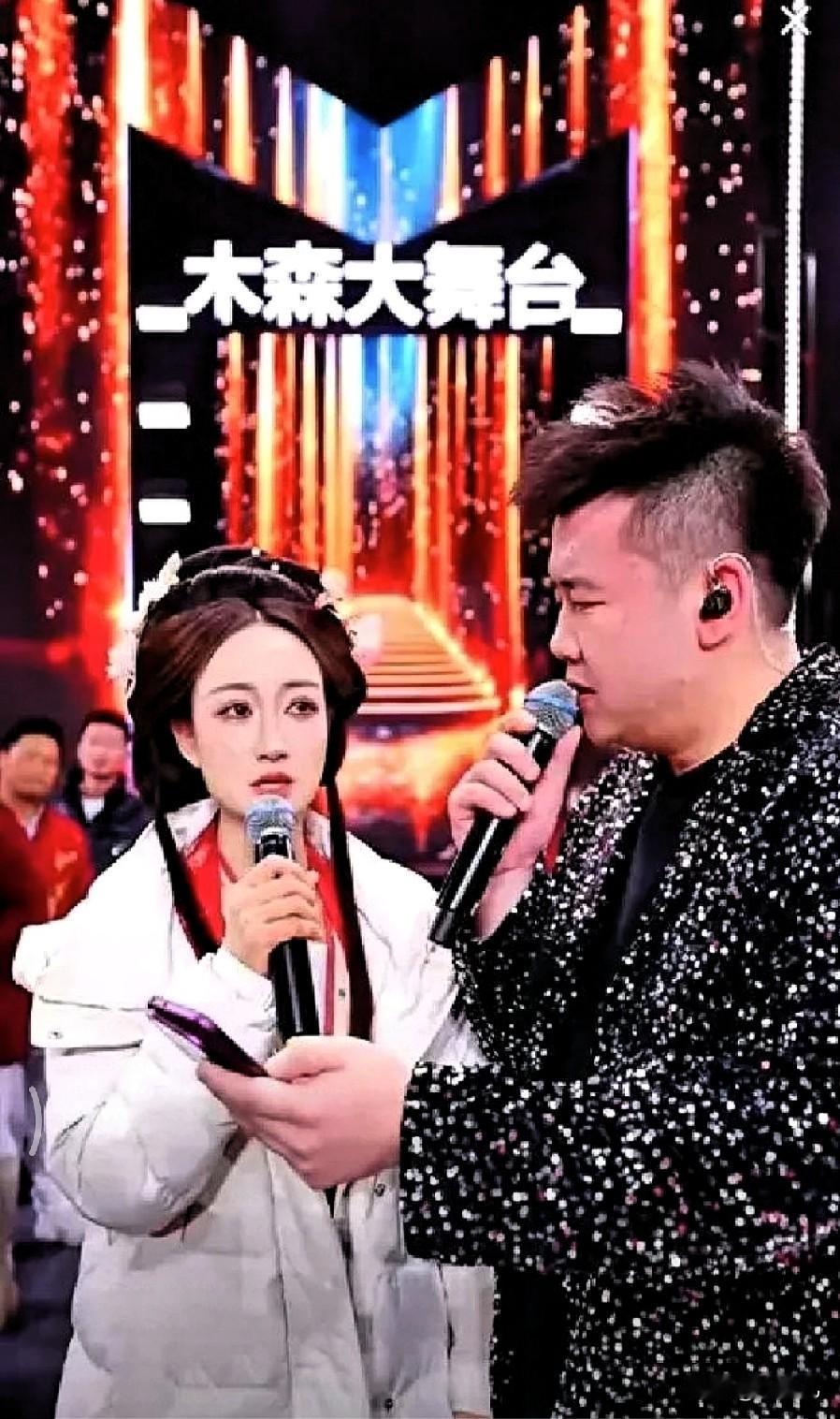 昨晚木森直播间这出大戏，看得人心里直发寒。163万人涌进去，看着从郭有才那撬