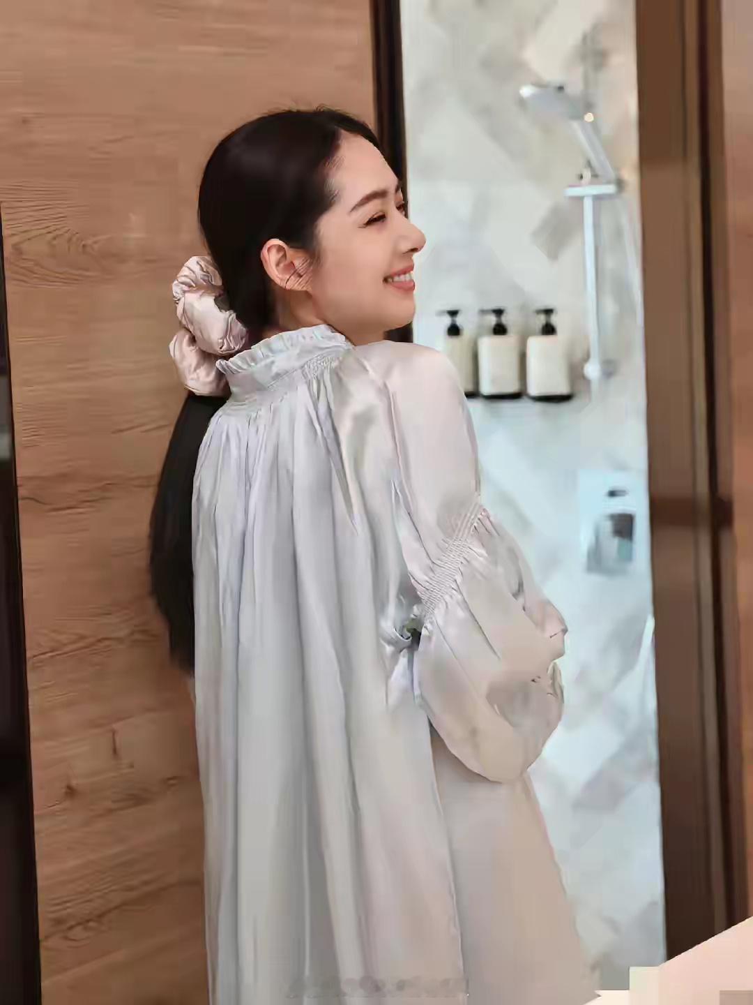 豪门太太郭碧婷这消费水平……普通人也消费得起