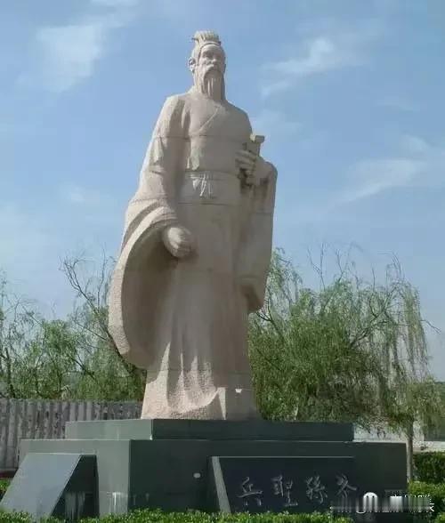 学生时代看过很多版本的武侠小说，后来又读过太宗实录的所谓记载。一直认为建文帝没死