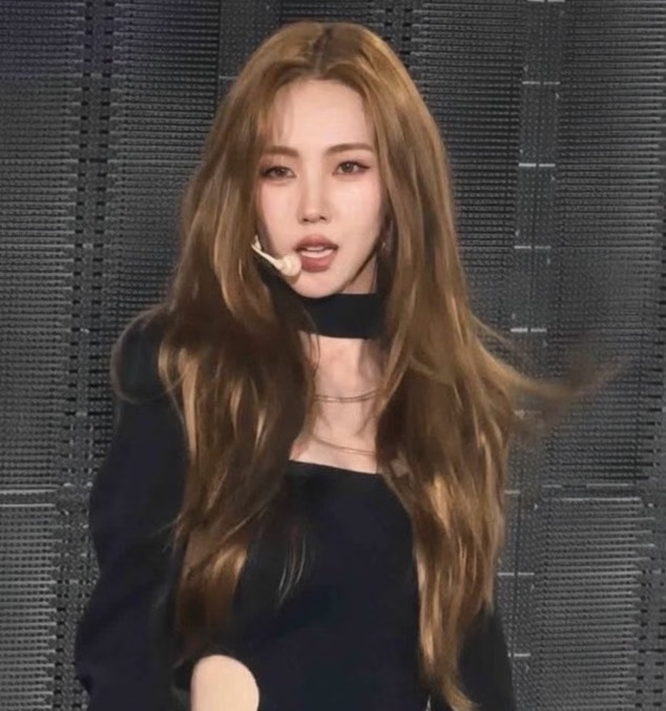 aespa大阪巨蛋演唱会【柳智敏】会一直等一个金发