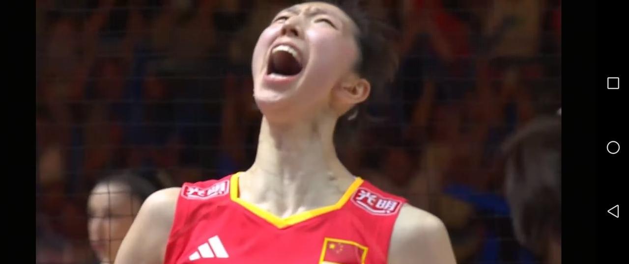 无条件支持新女排，支持赵勇！2:3输球，虽败犹荣！不仅仅是因为能从强队土耳其身