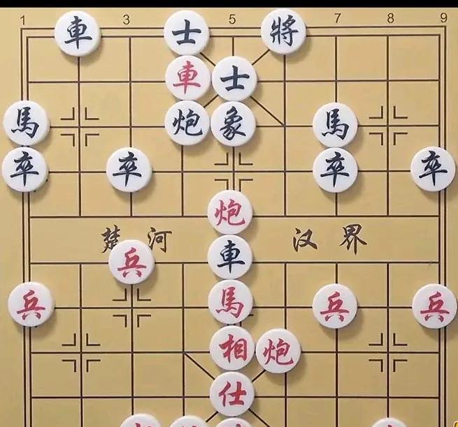 经典棋局就必须得分享，让大家享受棋乐无穷，黑方一步车4平5，捉双，捉马又捉炮，红
