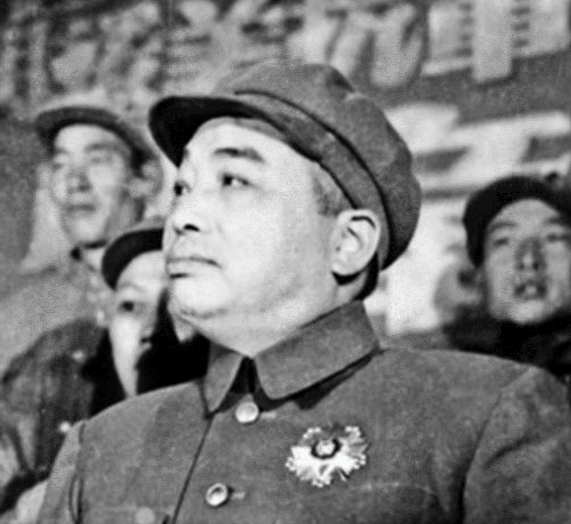 抗美援朝结束后，彭德怀提出一个要求，邓华反驳：这不符合历史事实！1953年7