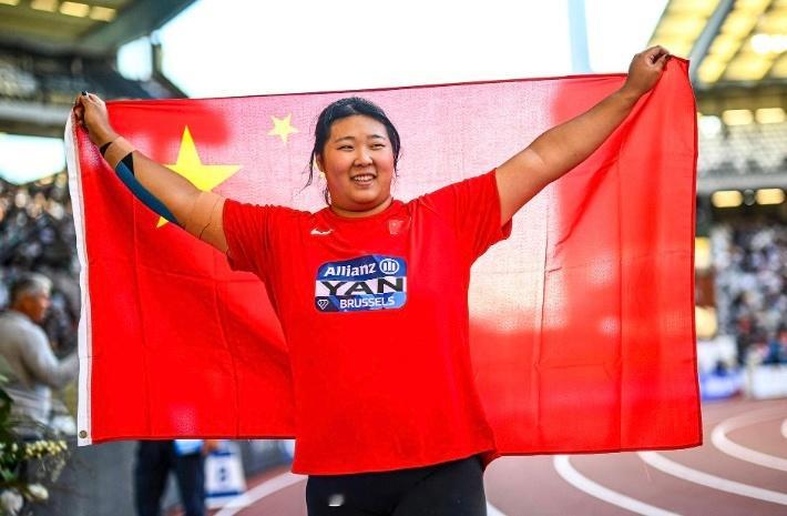 严子怡本赛季成绩汇总钻石联赛厦门站🥇：71米74（破亚洲纪录）钻石联赛奥斯陆站🥇：67米11钻石