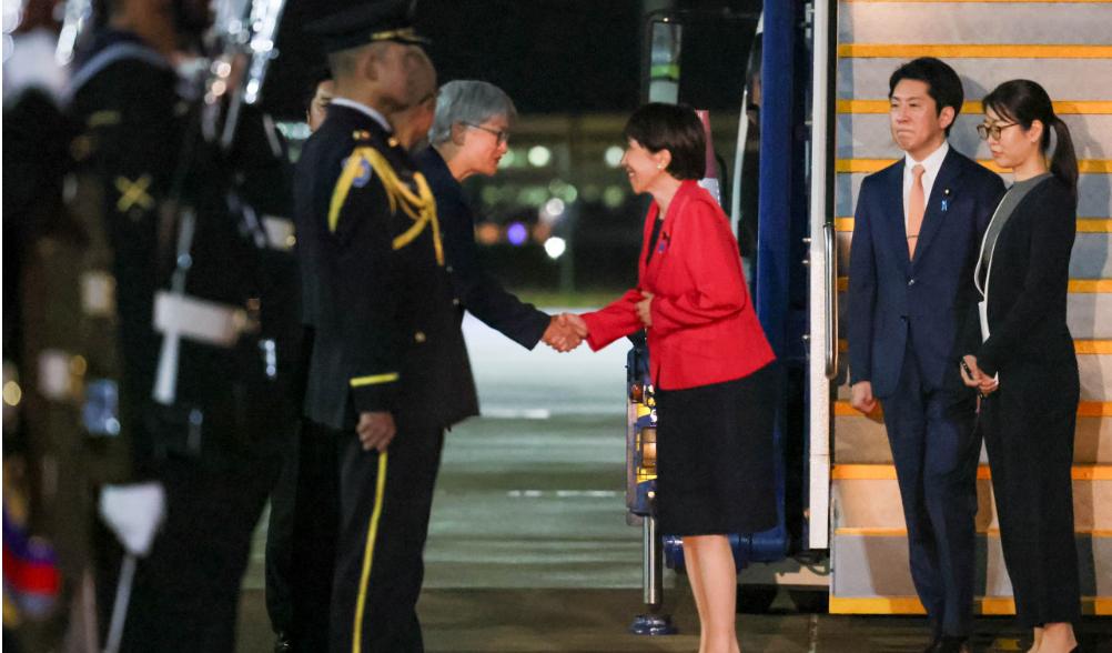 被降级对待，让高市早苗失望了！2026年5月3日深夜，日本首相高市早苗的专机