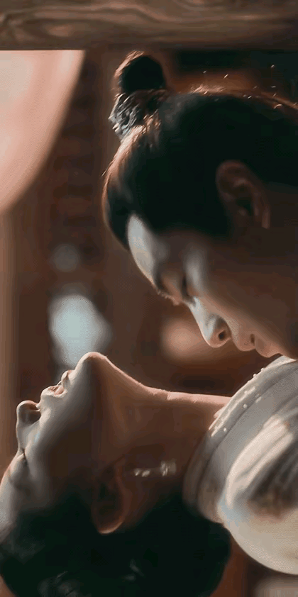 陈晓和陈妍希拍吻戏时都十分投入这也解释了为何有些有思想洁癖的男人，不娶女演员