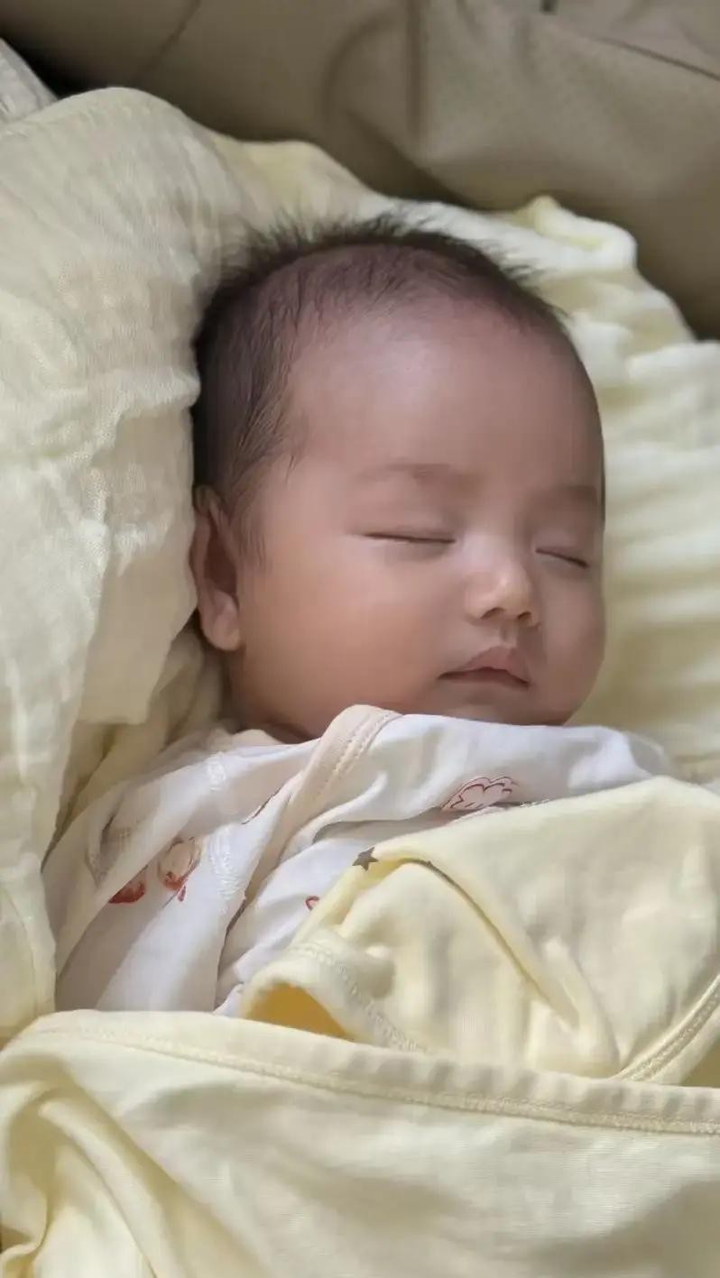 老公坚持八年丁克，在我意外怀孕后却翻脸如变天，直到亲子鉴定结果摆在他面前，他才从极度的恐惧中清醒过来