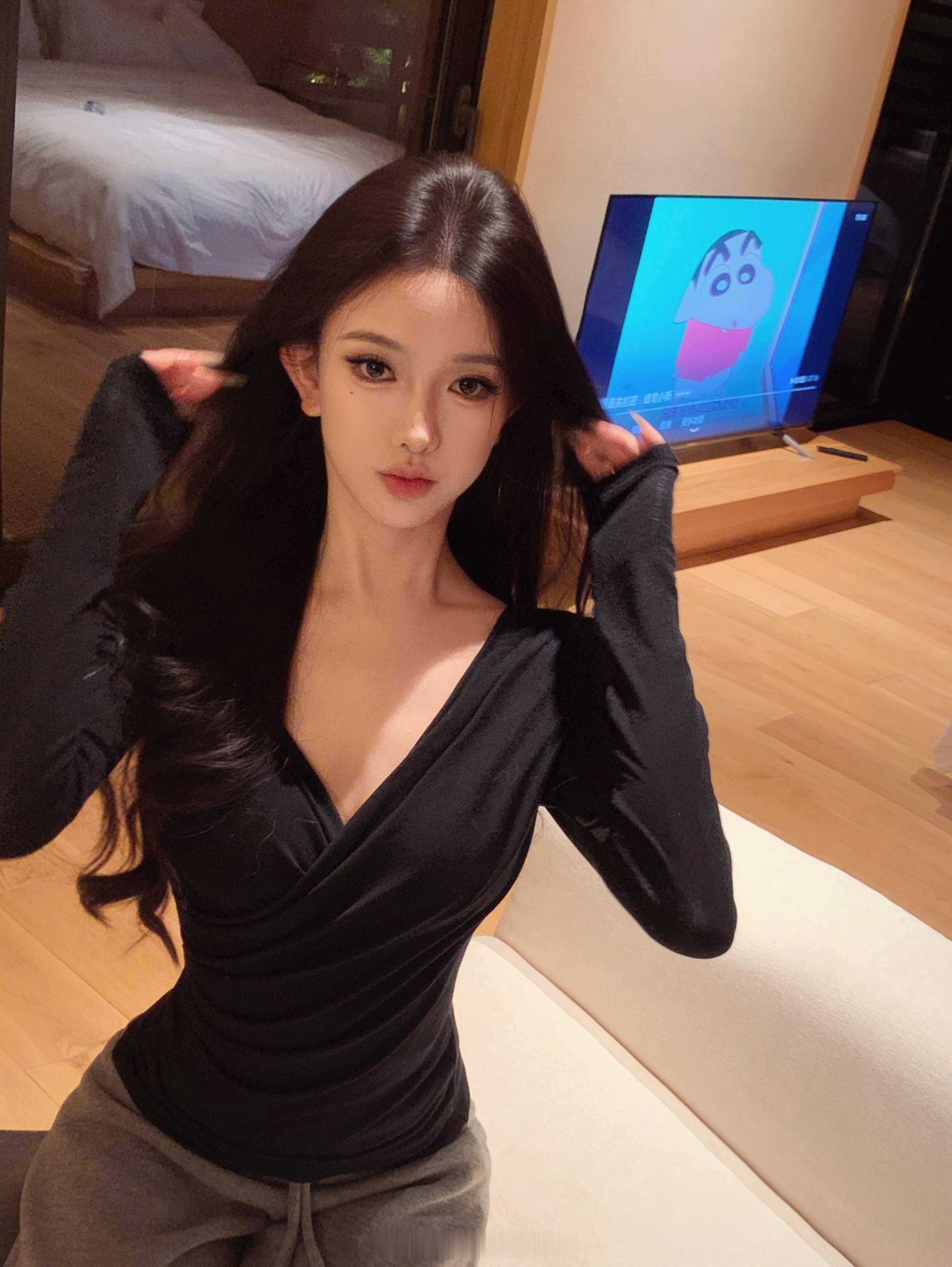 其实黑色也不错​​​