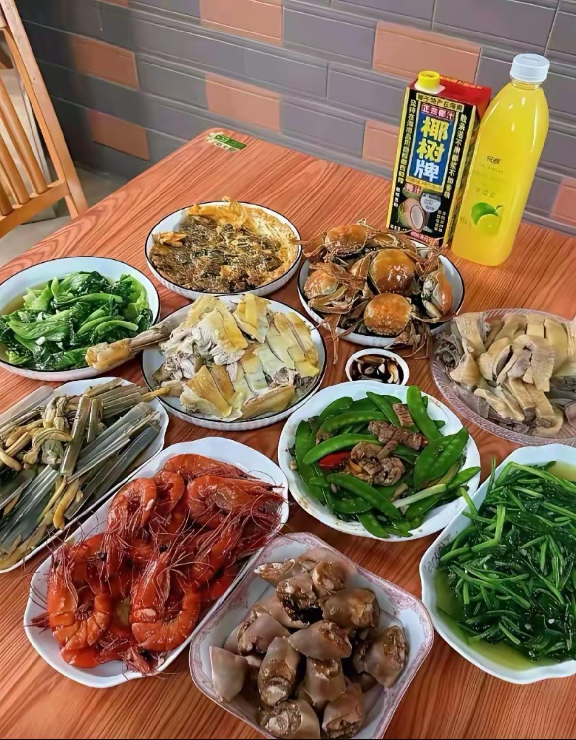 灵魂拷问：农家乐这桌480元的菜，值这个价吗？