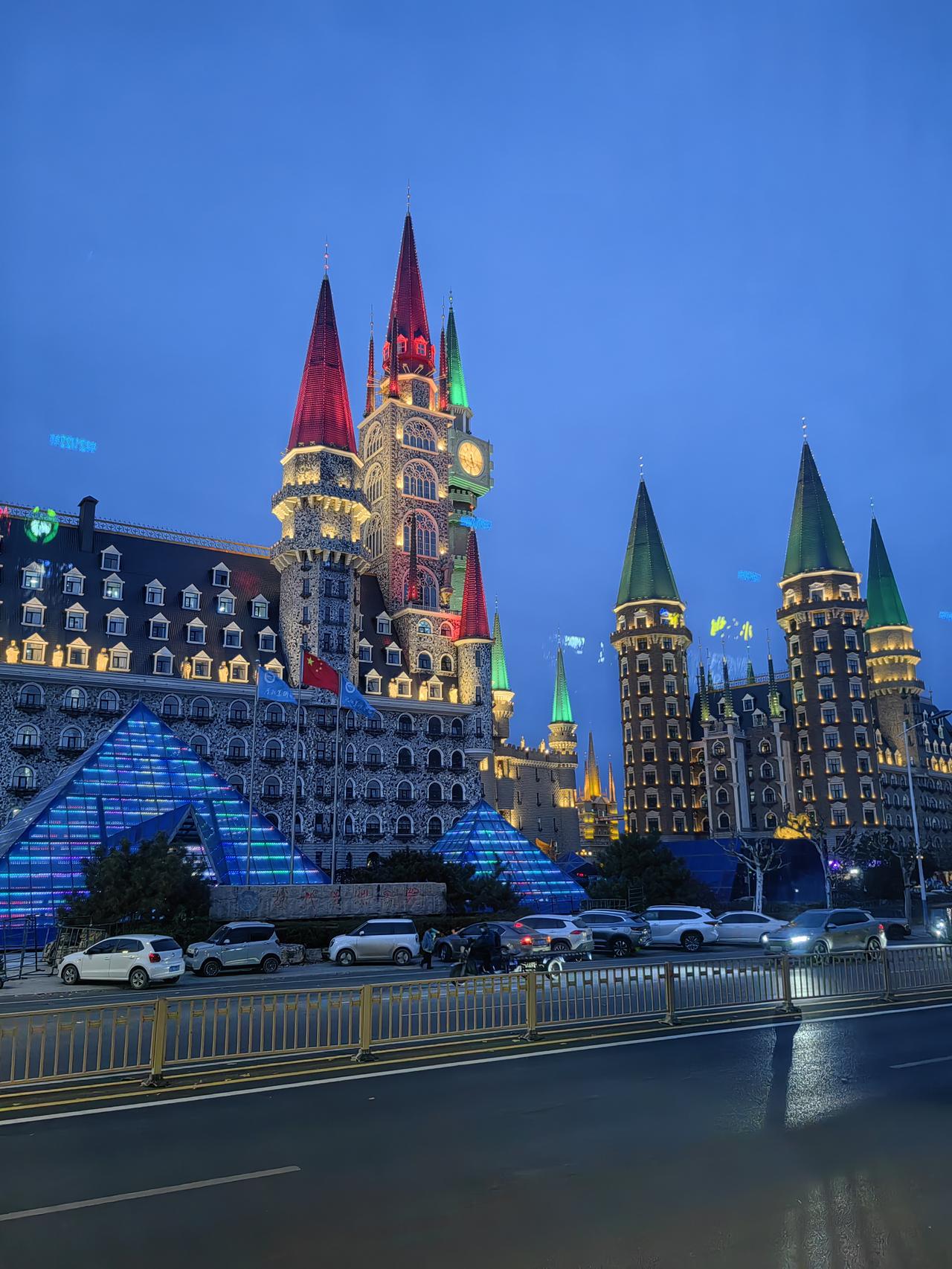 你认为华为手机质量怎么样从2018年开始用华为手机产品，到现在换了两代华为手机产