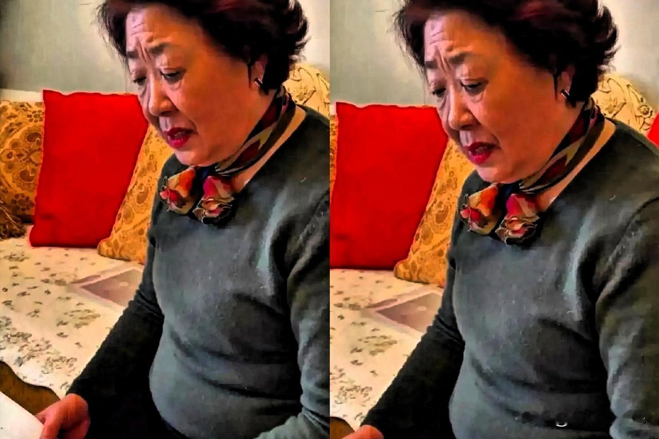 庞叔令今日在香港突然投下“重磅炸弹”，称祖辈庞莱臣捐给南京博物院的半部《东方大国