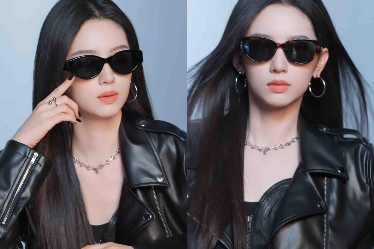 帕森眼镜品牌代言人周也周也粉色造型甜度超标，温柔又高级。周也把甜与贵气平衡得刚