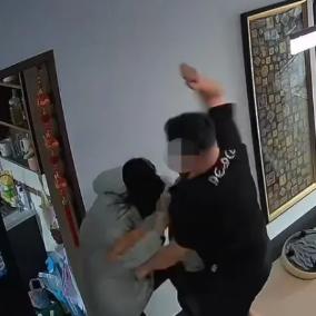 “这男人太可怕！”6月16日报道，河北张家口，一女子剖腹产才一个多月，就被丈夫家