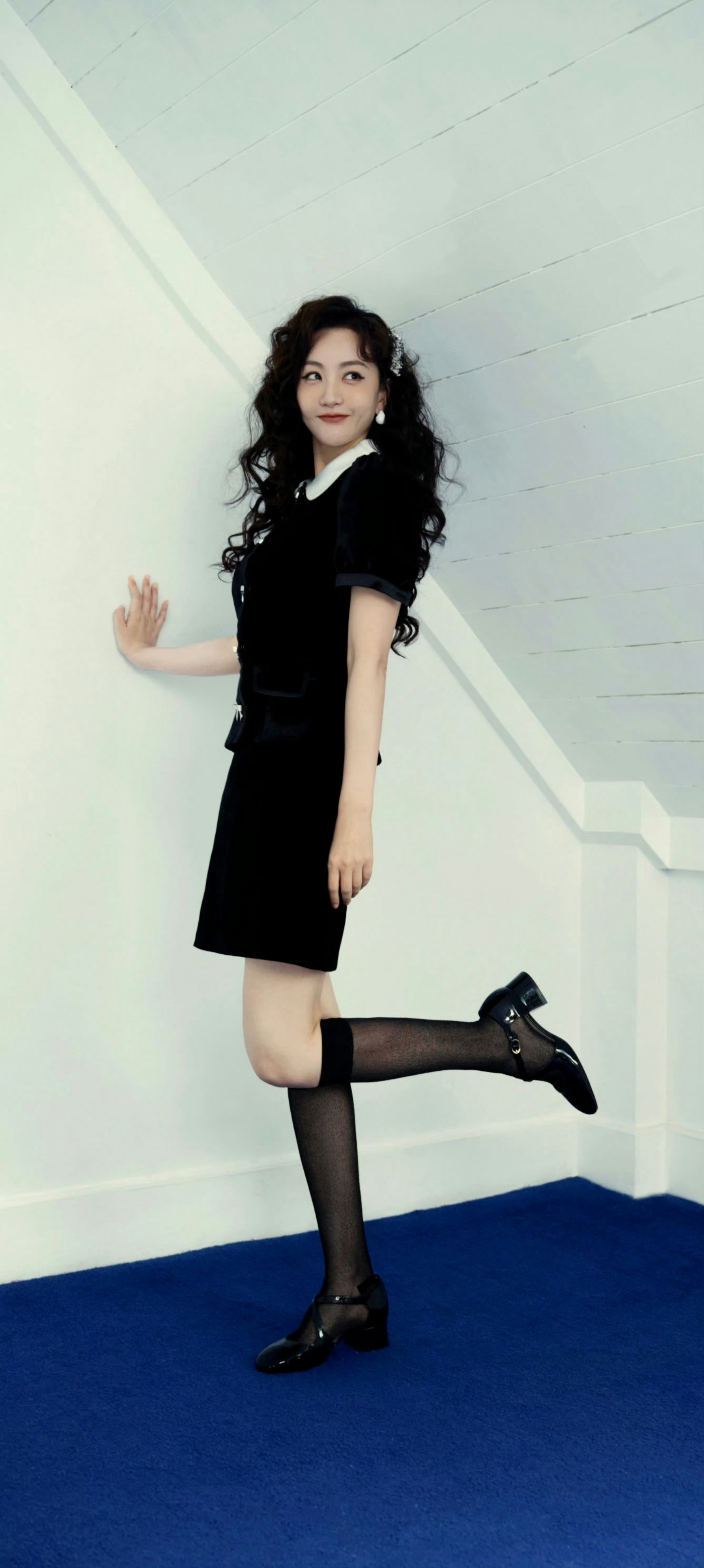 杨蓉x黑丝启动​​​