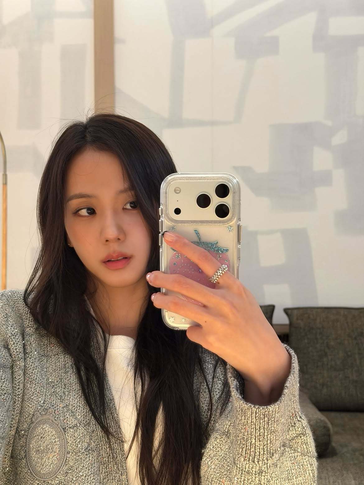 260925Jisoo更新IG🐰“🍓☁️韩女味十足😍​​​